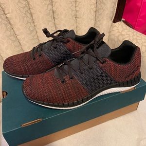 Brand New Reebok Print Run active shoes